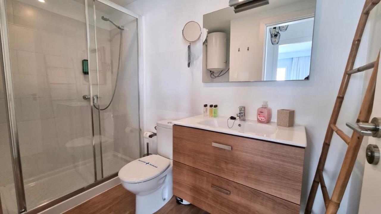 פלאיה הונדה Flower Beach Suite Pool מראה חיצוני תמונה