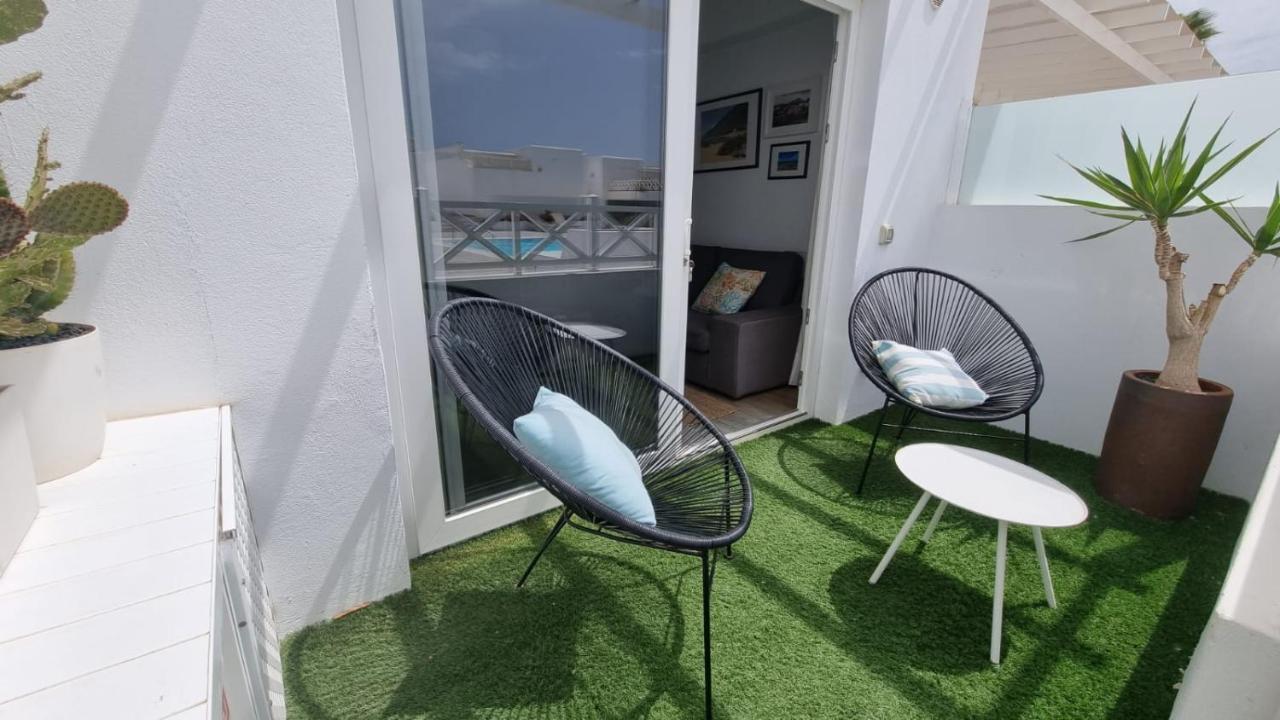 פלאיה הונדה Flower Beach Suite Pool מראה חיצוני תמונה