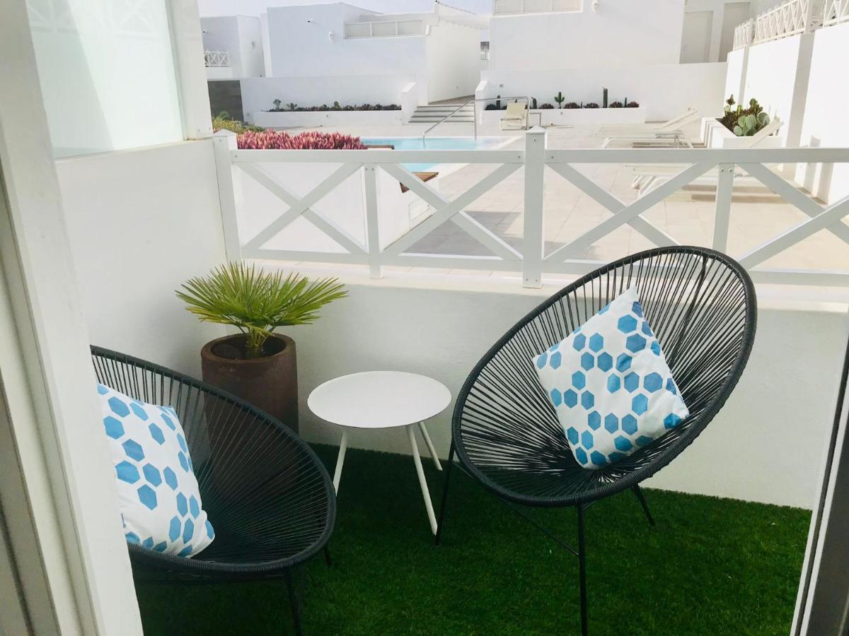 פלאיה הונדה Flower Beach Suite Pool מראה חיצוני תמונה